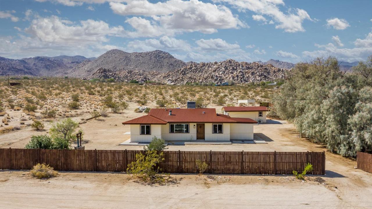 @ Marbella Lane - The Moon Designer Home Right Behind The Jtnp Joshua Tree Esterno foto
